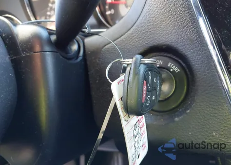 2013 Chrysler 200 Touring из США, поврежденный, VIN 1C3BCBEB7DN716381